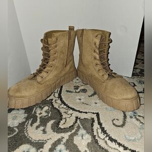 Tan Taxi Suede Boots SZ 10